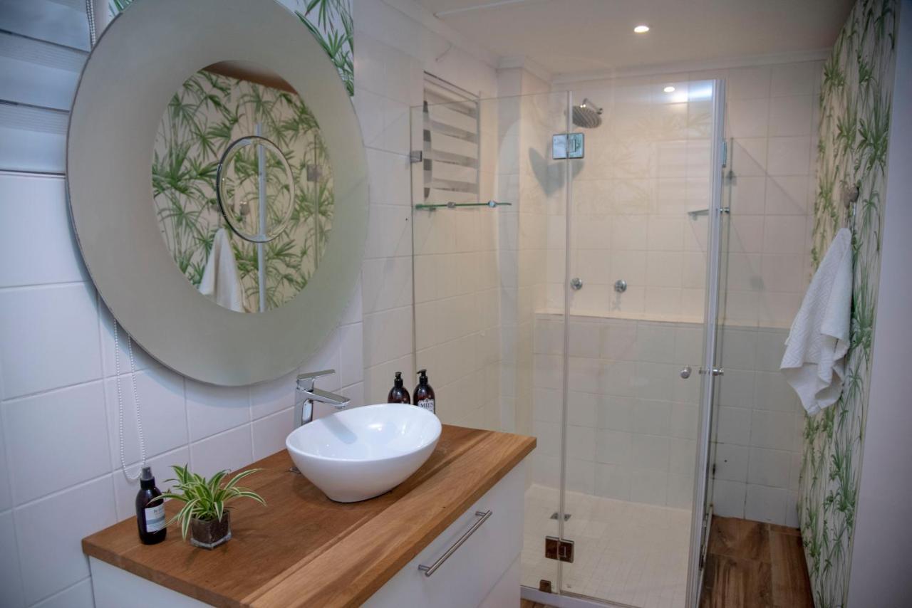 La Lupa Nera Apartment Книсна Екстериор снимка